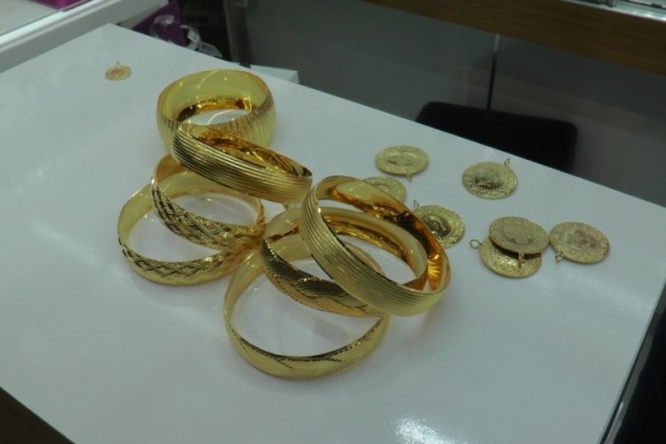 Çeyrek altının imitasyonu bile 50 liradan satılıyor!