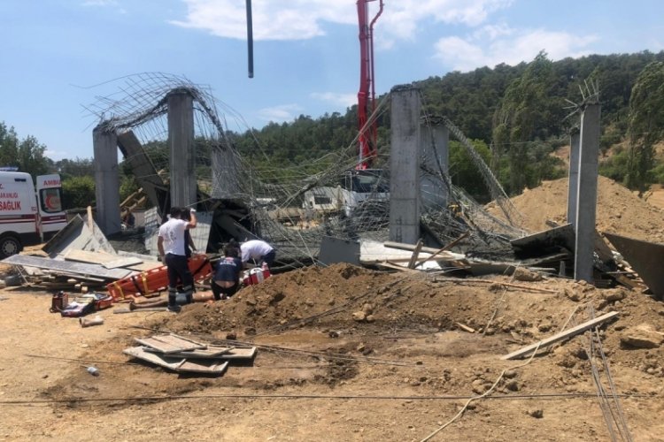 İnşaatta g&ouml;&ccedil;&uuml;k meydana geldi: 1 &ouml;l&uuml;, 3 yaralı