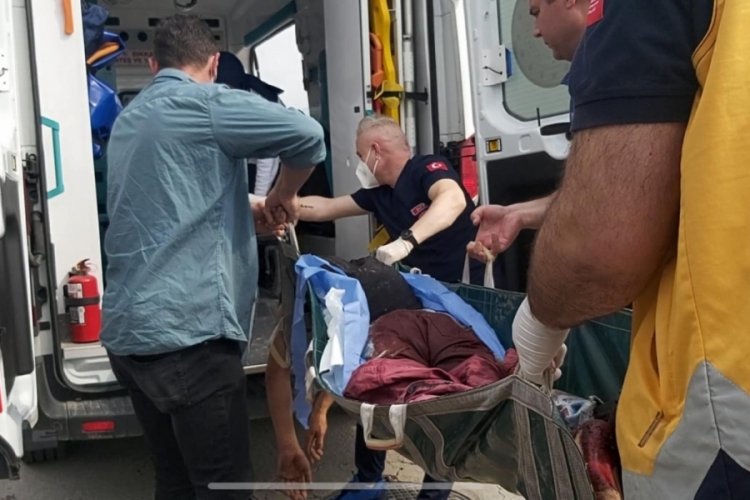 Bursa'da tanımadığı kişiler tarafından ayağından vurulan genç baygınlık geçirdi
