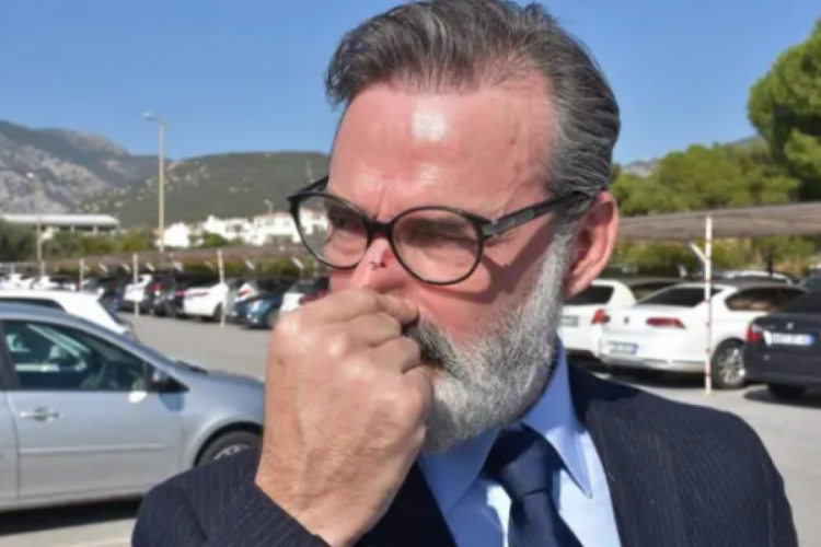 Ünlü sunucu Murat Başoğlu darp edildi