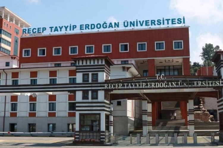 Tacizle suçlanan bölüm başkanı görevden alındı