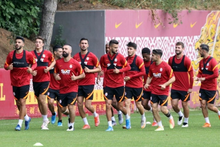 Galatasaray'da Falcao antrenmana katıldı