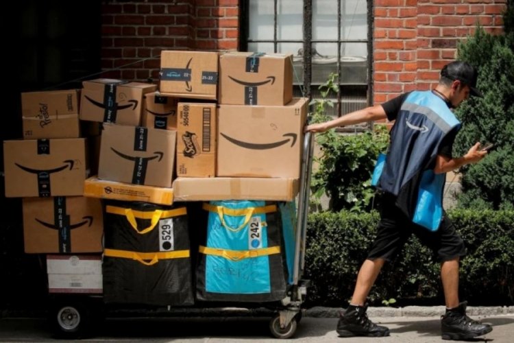 Amazon'un her hafta y&uuml;z binlerce &uuml;r&uuml;n&uuml; imha ettiği ortaya &ccedil;ıktı