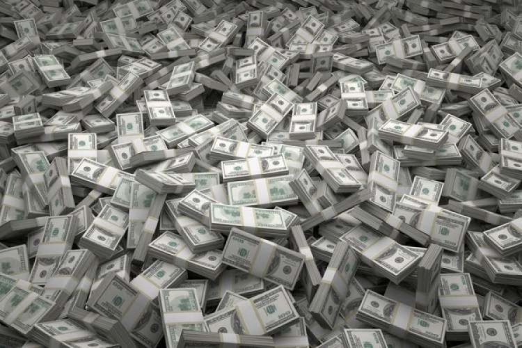 Fransa'da pandemi d&ouml;neminde 300 bin yeni milyoner