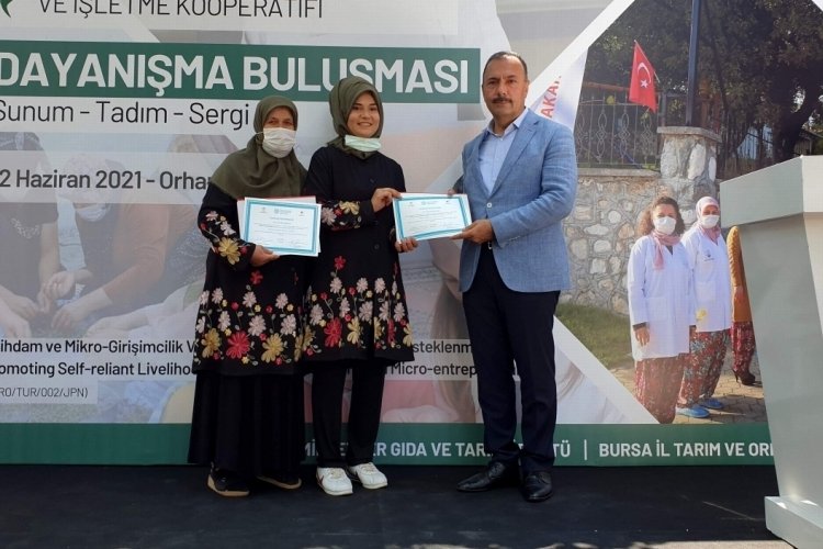 Bursa'da kadın girişimcilerin ürünleri satışta
