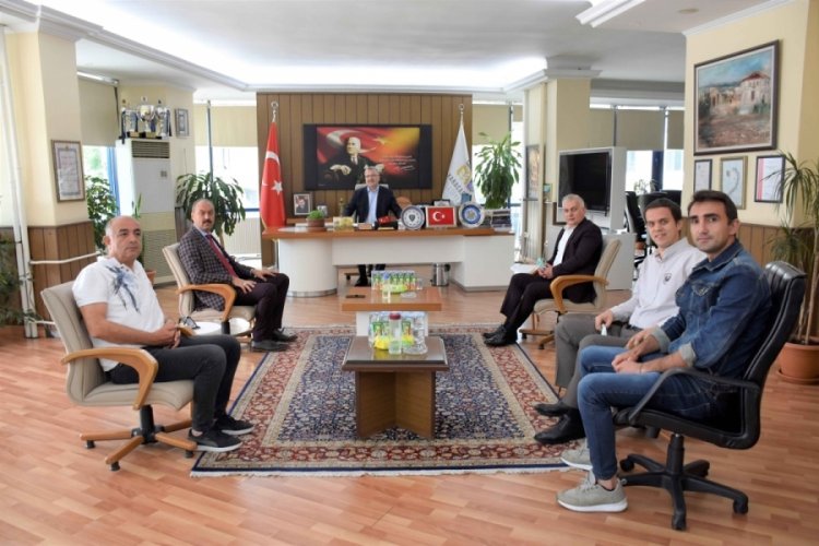 Bursa B&uuml;y&uuml;kşehir Belediyesi'nin Karacabey'deki &ccedil;alışmaları masaya yatırıldı