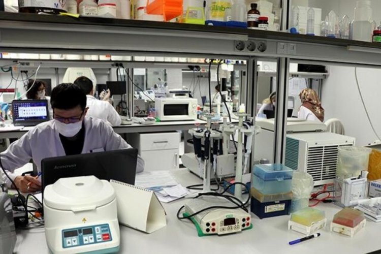 İngiliz varyantı a&ccedil;ıklaması: 'Y&uuml;zde 100 koruma sağlıyor'