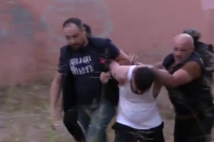 Mersin'de su&ccedil; &ouml;rg&uuml;t&uuml;ne operasyon: 16 g&ouml;zaltı