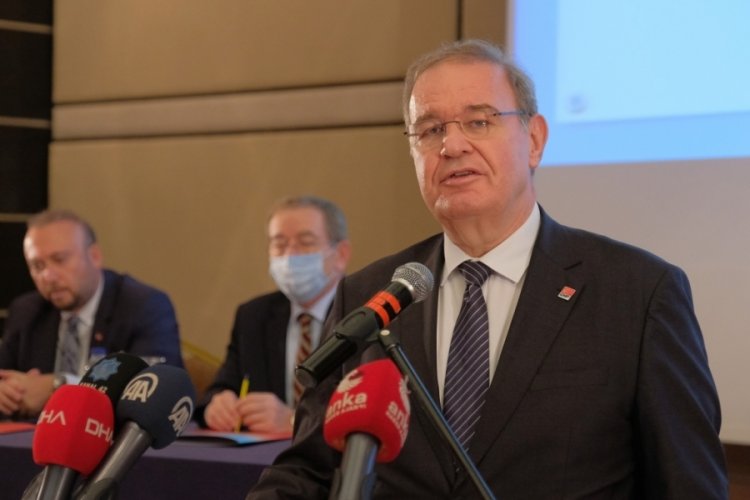 CHP'li &Ouml;ztrak: T&uuml;rkiye'de Merkez Bankası başkanı dayanmıyor