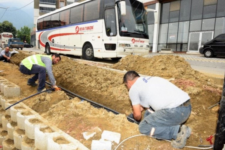 Bursa'da yeşil alan sulamalarında 'yıldırım' tasarruf