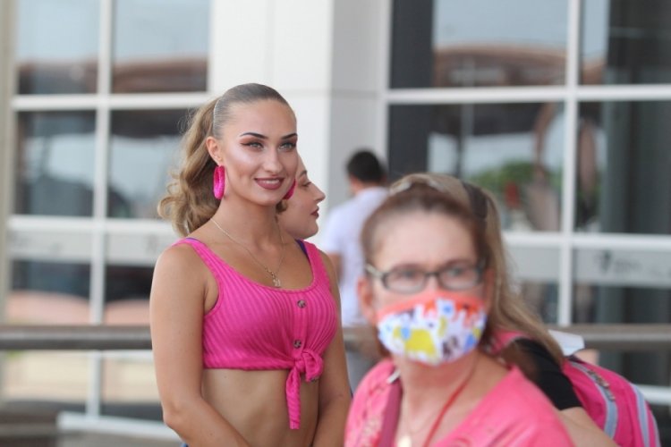 Turist sayısı 1 milyona dayandı