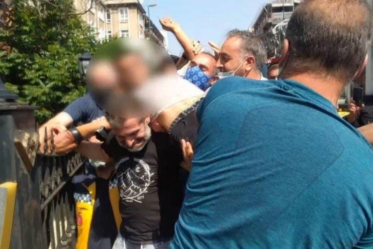 Bursa'da 20 metrelik k&ouml;pr&uuml;den atlamak &uuml;zereyken son &acirc;nda kurtarıldı