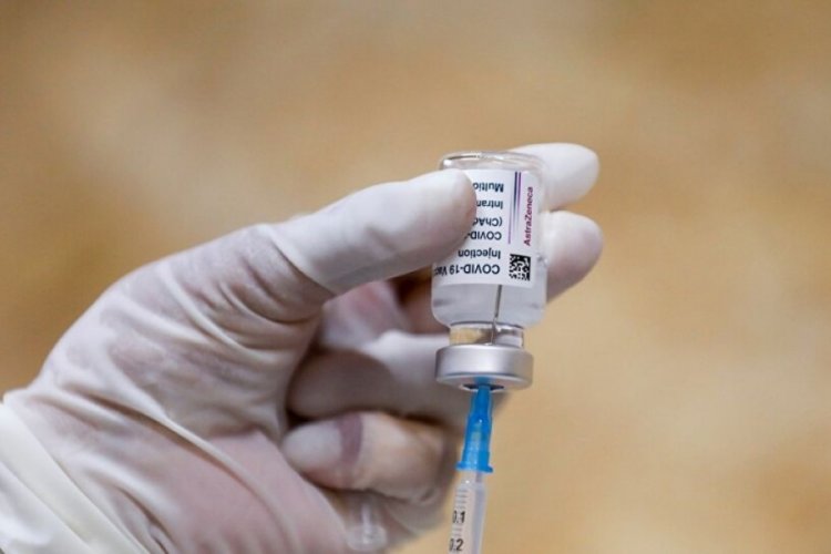 66 yaşındaki kişi ikinci doz AstraZeneca aşısından sonra hayatını kaybetti