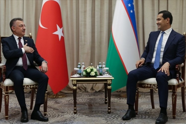 Fuat Oktay, &Ouml;zbekistan Başbakan Yardımcısı Umurzakov ile g&ouml;r&uuml;şt&uuml;