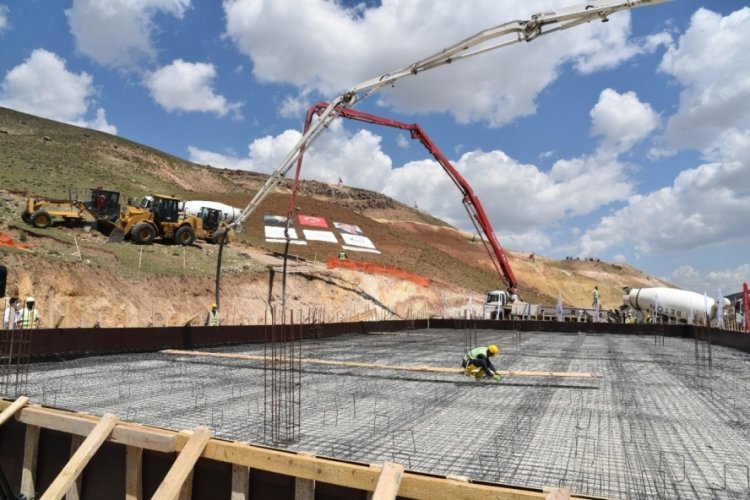 Yılda 15 ton altın &ccedil;ıkarmak i&ccedil;in &ccedil;alışmalar devam ediyor