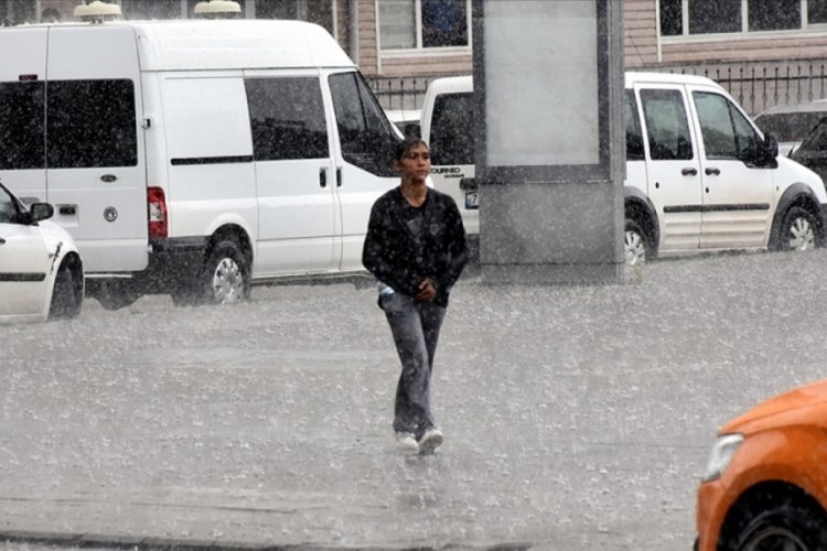 T&uuml;rkiye'nin doğusunda yarın sağanak bekleniyor