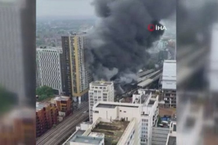 Londra'da tren istasyonunda korkutan yangın
