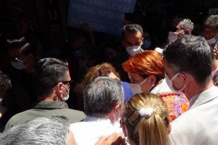 Akşener'e HDP sorusu soran vatandaş darp edildiği iddiasıyla şik&acirc;yet&ccedil;i oldu