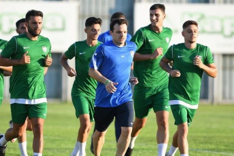 Batalla 'antren&ouml;r' olarak sahaya indi