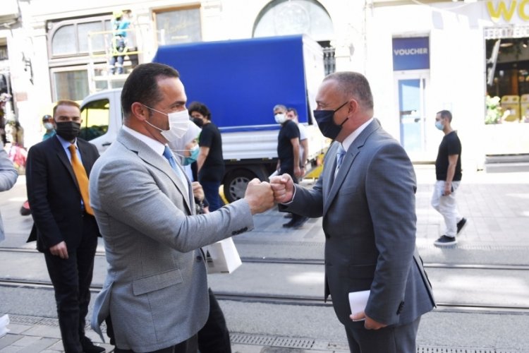 Macarların izleri Beyoğlu'nda kalıcı hale geliyor