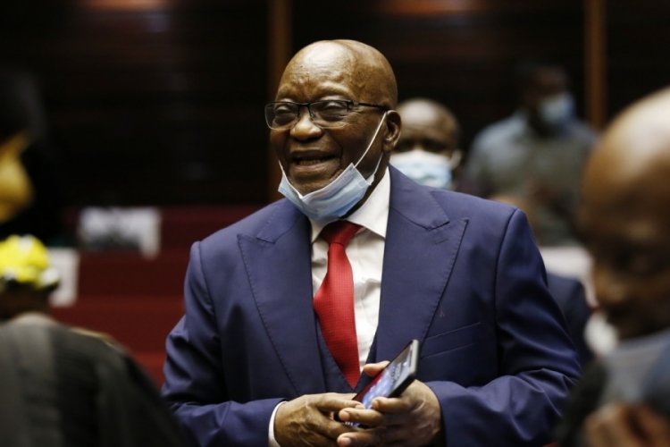 Eski Güney Afrika Cumhurbaşkanı Zuma'ya 15 ay hapis cezası