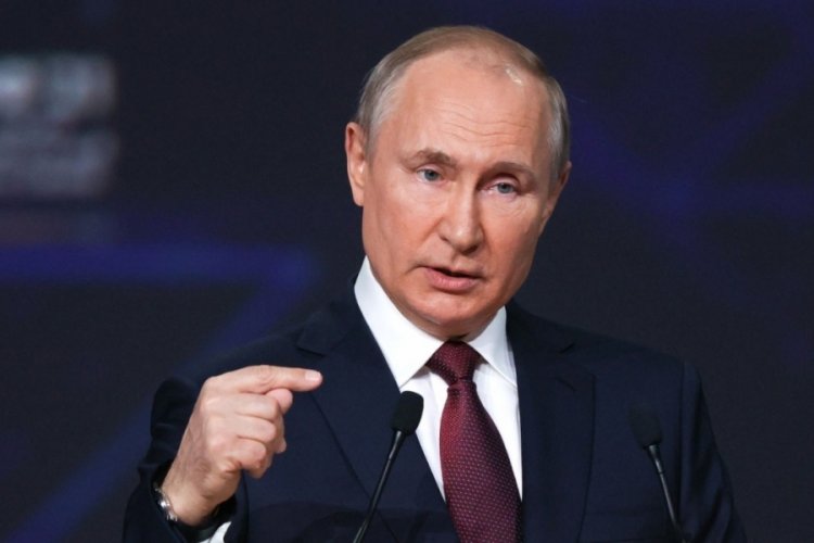 Putin: "İngilizlerin Karadeniz'deki hamlesi provokasyon"
