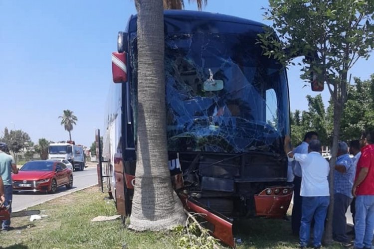 Şof&ouml;r&uuml;n &ouml;ld&uuml;ğ&uuml; kazada firma ismini &ccedil;arşafla kapattılar