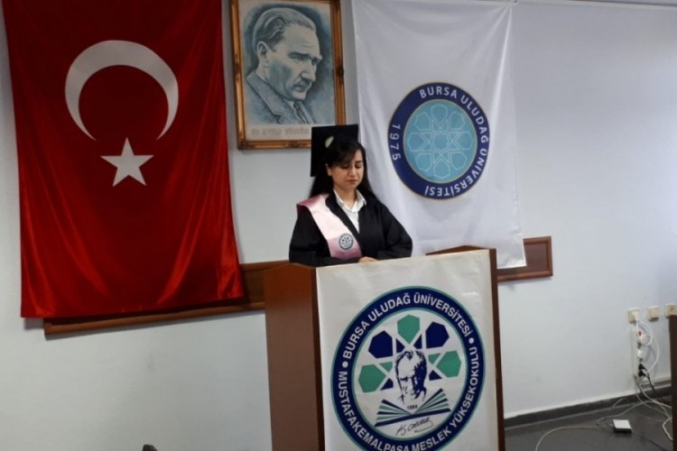 Bursa'da y&uuml;ksekokulda e-mezuniyet t&ouml;reni