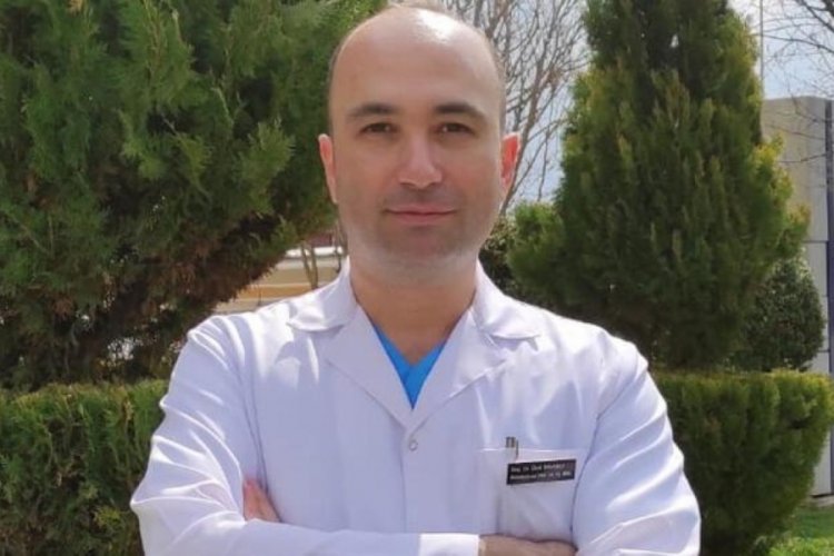 Koronavir&uuml;s d&uuml;şman 'Isoquarcetin' molek&uuml;l&uuml; T&uuml;rkiye'de de &uuml;retiliyor!