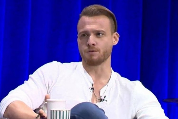 Kerem B&uuml;rsin: Los Angeles'ta g&uuml;nl&uuml;ğ&uuml; 75 dolara şof&ouml;rl&uuml;k yaptım