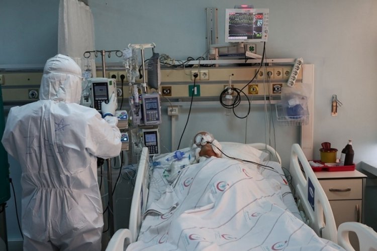 Hindistan'da Covid-19 salgınında can kaybı 400 bini aştı