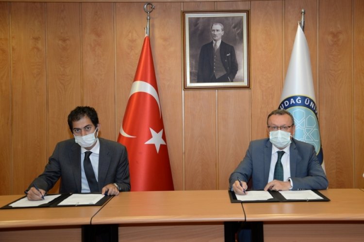 Bursa'da ameliyatlarda &ccedil;ıkarılan kemik par&ccedil;aları artık &ccedil;&ouml;pe atılmayacak