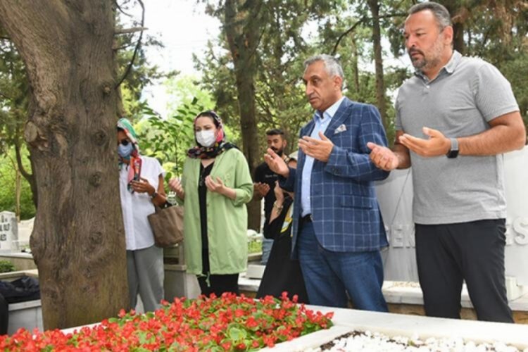 Kemal Sunal anmasında maske gerginliği!