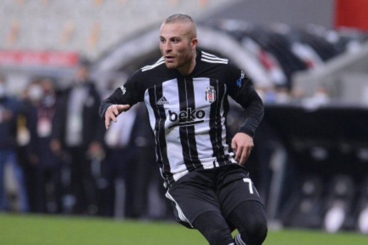 Beşiktaş, G&ouml;khan T&ouml;re ile s&ouml;zleşme uzatıyor
