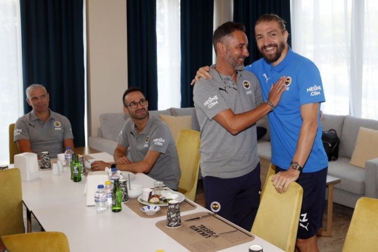 Pereira, Caner Erkin ile buluştu