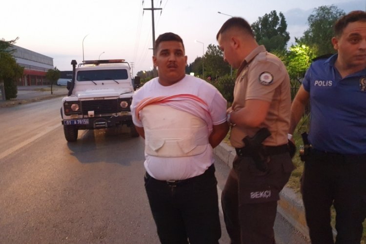 &Uuml;zerinde &ccedil;elik yelekle yakalandı: Cezaevinden &ccedil;ıktım, hasımlarım var