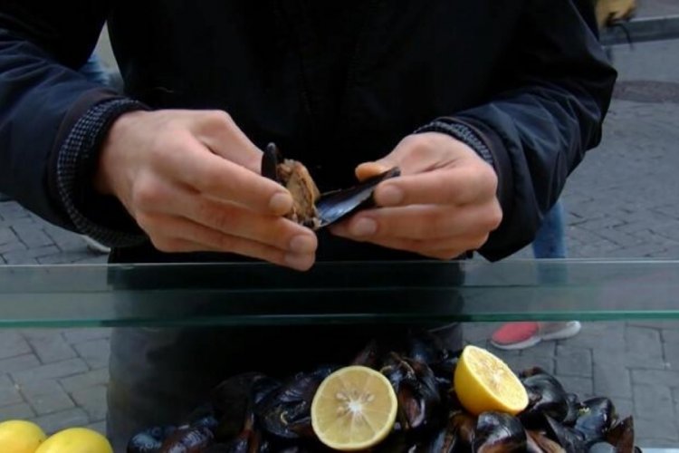Uzmanlar uyardı: Dip balığı ve midye yemeyin