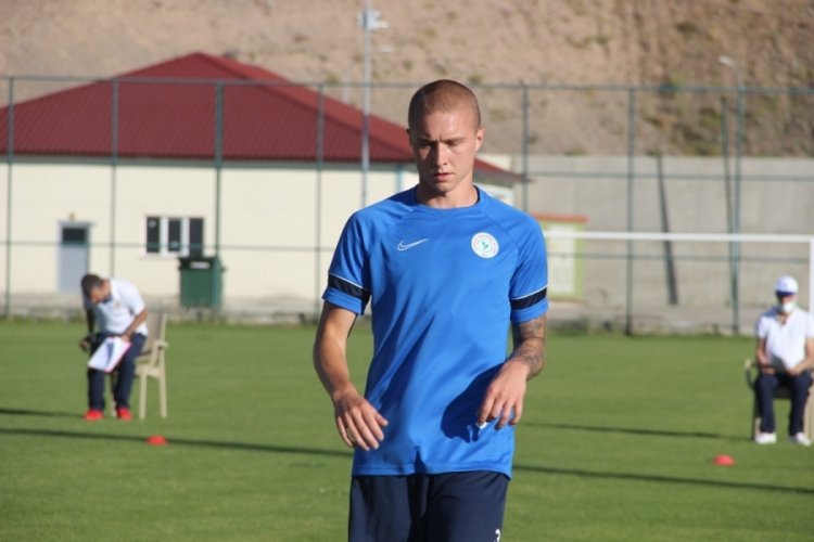 Sebastian Holmen: "Rizespor'a gelmemde abimin b&uuml;y&uuml;k bir payı var"