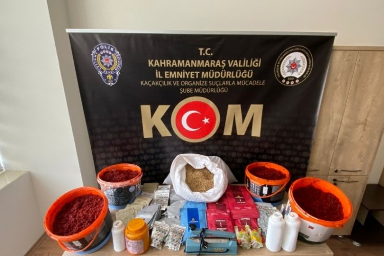 Nargile t&uuml;t&uuml;n&uuml; operasyonu!