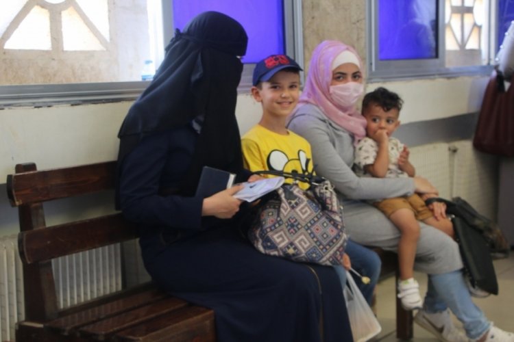 Suriyeliler Kurban Bayramı i&ccedil;in evlerine gitmeye başladı