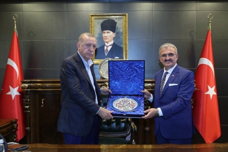 Cumhurbaşkanı Erdoğan, Diyarbakır Valiliği'ni ziyaret etti