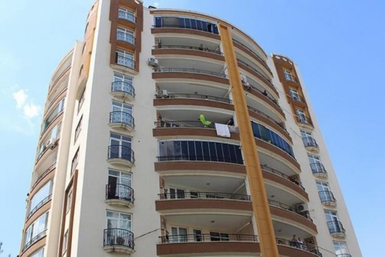 O şehirde 10 katlı bina karantinaya alındı!