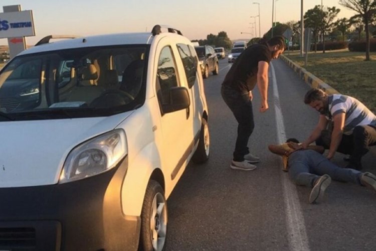 Kendisini inşaat m&uuml;hendisi olarak tanıtıp şantiyelerden hırsızlık yaptı