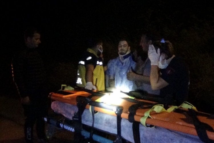 Takla atan ara&ccedil;tan kurtuldu, 'keşke &ouml;lseydim' diyerek şarkı dinledi