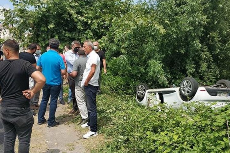 Ehliyet sınavında şarampole yuvarlandı!
