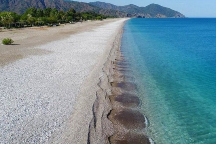Kaş Kaymakamlığı'ndan &ccedil;alıntı kum iddialarına a&ccedil;ıklama!