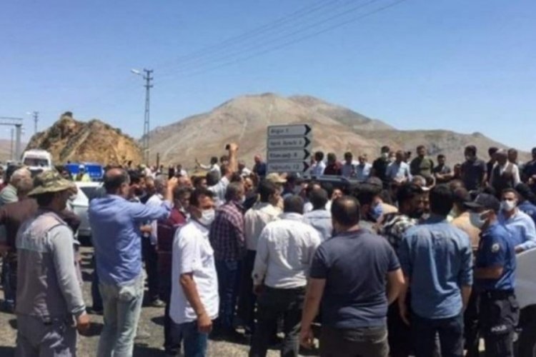T&uuml;t&uuml;n protestolarına 10 tutuklama