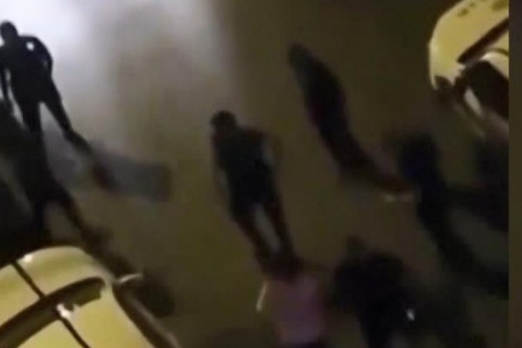 İstanbul'da sokak ortasında eşini vurdu!