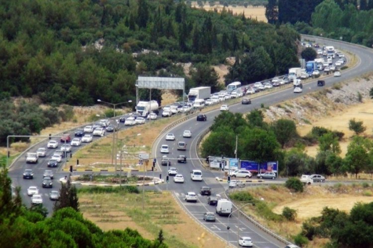 B&uuml;y&uuml;k tatil g&ouml;&ccedil;&uuml;: 10 milyon kişi yer değiştirecek