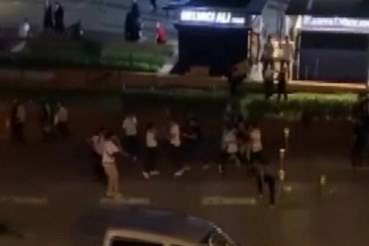 Bursa'da meydan kavgası: 20 kişi birbirine girdi